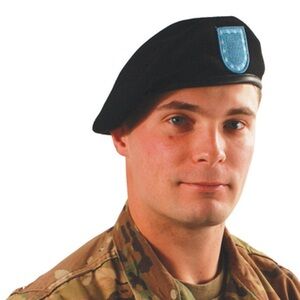 Black Beret w/U.S. Army Flash